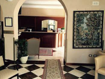 Flora 3* Stresa